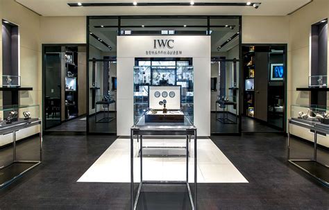 iwc boutiques.